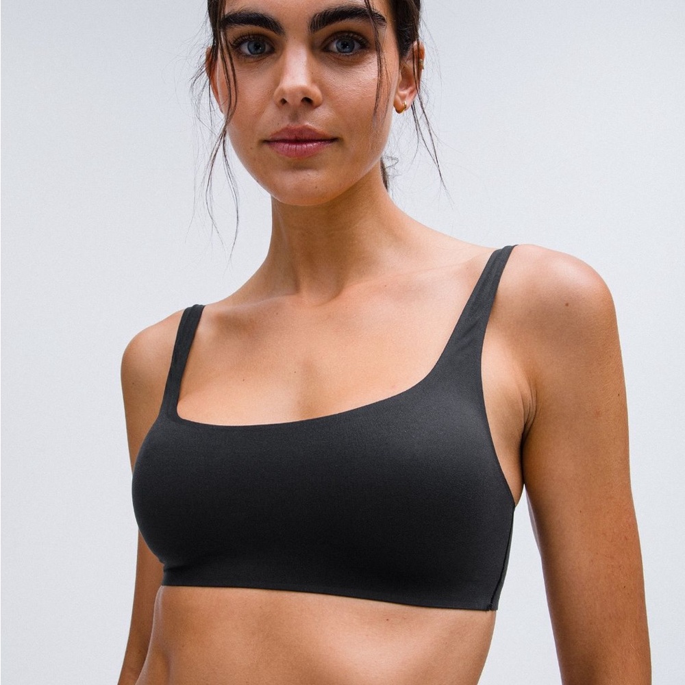 Lululemon wundermost Ultra-Soft Nulu Scoop-Neck Bralette